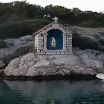 Luka Apartamento Jadrtovac