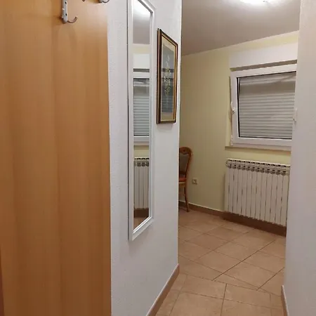 Luka Apartman *