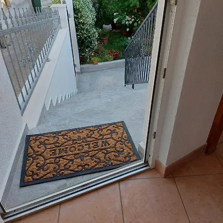 Apartman Luka Jadrtovac