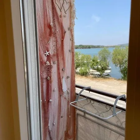 Luka Apartman