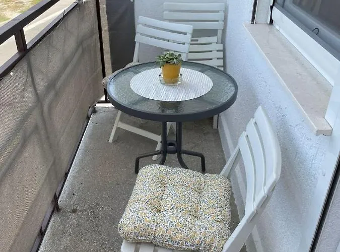 Luka דירה Jadrtovac