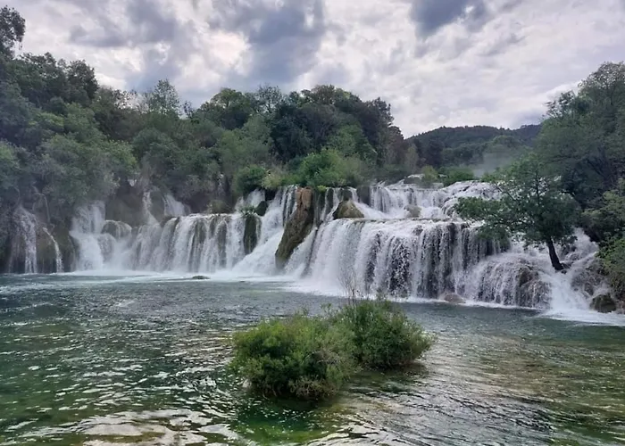דירה Luka Jadrtovac