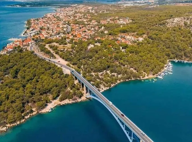 דירה Luka Jadrtovac